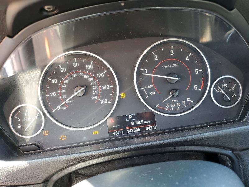 2018 BMW 3er VIN WBA8F1C51JAE93214 COPART salvage auction — REAR END, Mi - Certificate Of Title, sold $4,250 on 2026-08-07 (photo 9)