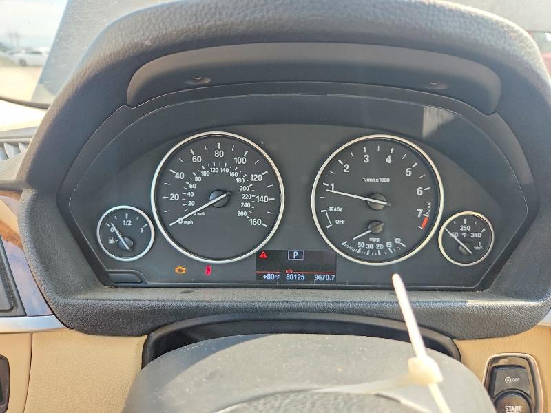 2013 BMW 3er VIN WBA3B5C50DF590776 COPART salvage auction — NORMAL WEAR, Mt - Certificate Of Title, sold $3,150 on 2026-08-11 (photo 9)