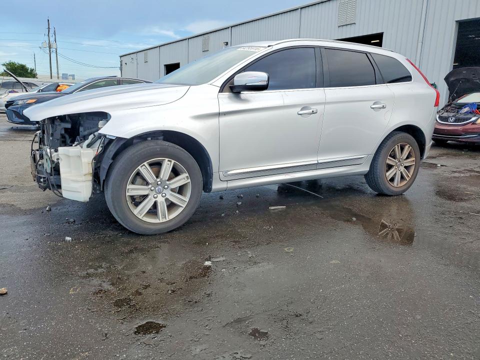 2016 Volvo Xc60 VIN YV449MRM4G2876649 COPART salvage auction — FRONT END, Fl - Cert Of Title Slvg Rebuildable, sold $2,650 on 2026-08-17 (photo 1)