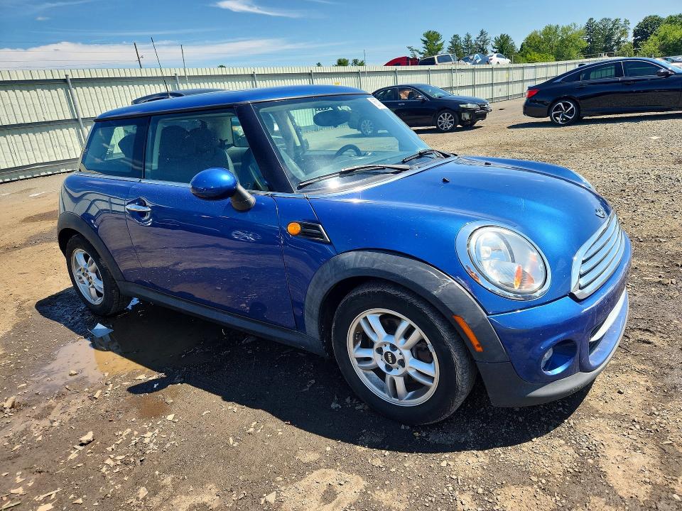 2013 Mini Cooper VIN WMWSU3C55DT689279 COPART salvage auction — FRONT END, Pa - Certificate Of Salvage, sold $400 on 2026-08-11 (photo 4)