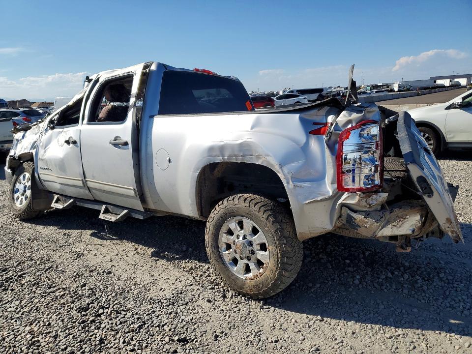 2012 Gmc SIERRA VIN 1GT120C8XCF141160 COPART salvage auction — ROLLOVER, Co - Bill Of Sale-Parts Only, sold $825 on 2026-09-08 (photo 2)