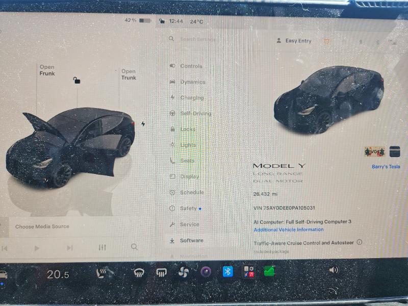 2023 Tesla Model y VIN 7SAYGDEE0PA105031 COPART salvage auction — REAR END, WA - BILL OF SALE, sold $15,700 on 2026-08-28 (photo 9)