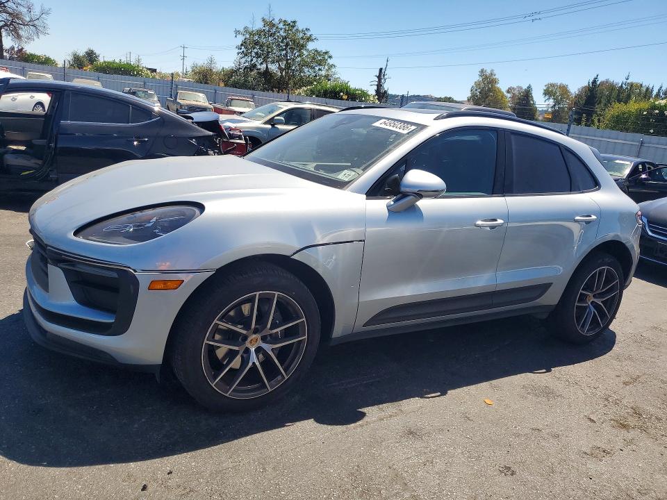 2022 Porsche Macan VIN WP1AA2A58NLB12444 COPART salvage auction — FRONT END, Salvage Title, sold $14,200 on 2026-08-20 (photo 1)