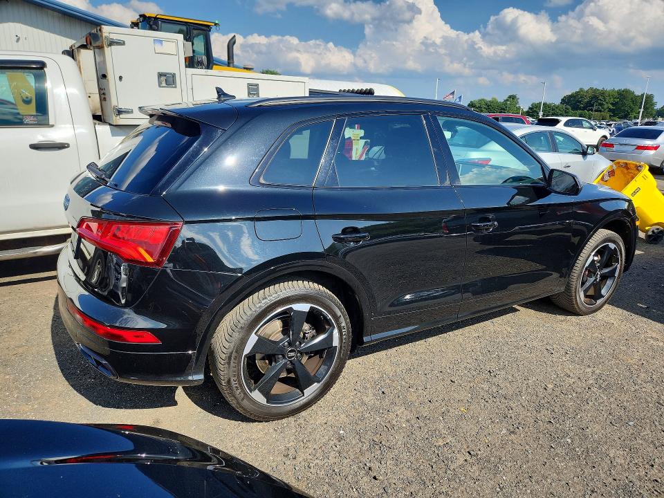 2019 Audi Sq5 VIN WA1B4AFY9K2130151 COPART salvage auction — MINOR DENT/SCRATCHES, Me - Certificate Of Title (P), sold $7,100 on 2026-08-27 (photo 3)