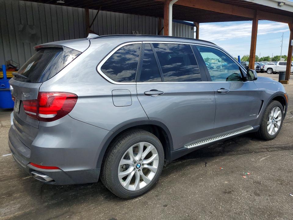 2016 BMW X5 VIN 5UXKT0C59G0S77469 COPART salvage auction — MINOR DENT/SCRATCHES, Co - Dis/Dlr/Exp Only Clean Title, sold $5,700 on 2026-09-08 (photo 3)