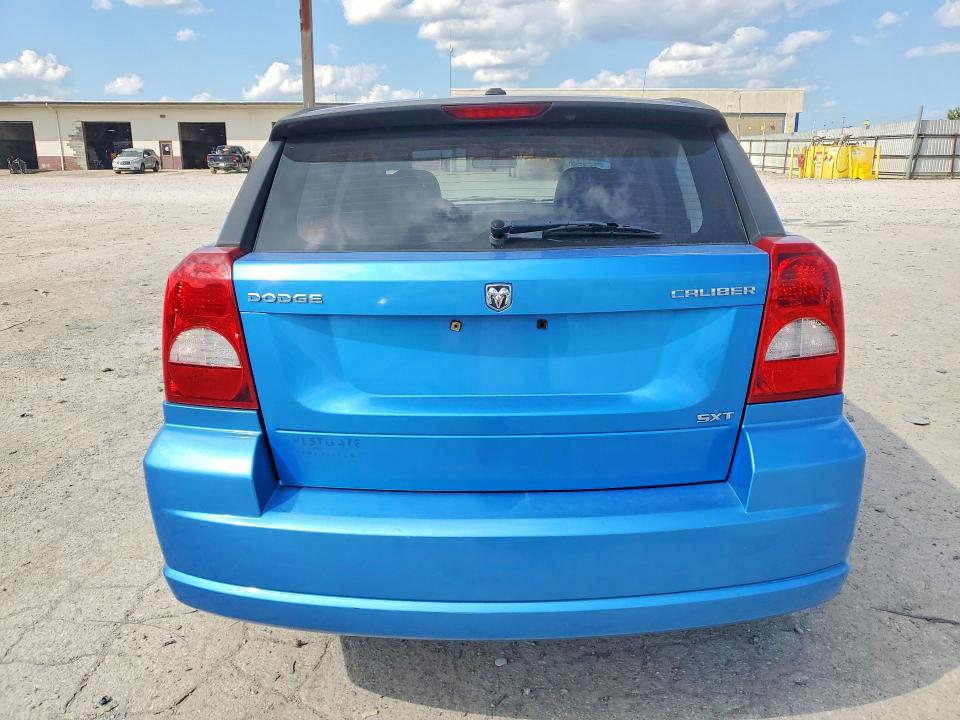 2009 Dodge Caliber VIN 1B3HB48A09D150666 COPART salvage auction — MINOR DENT/SCRATCHES, IN - CERTIFICATE OF TITLE, sold $200 on 2026-09-11 (photo 6)
