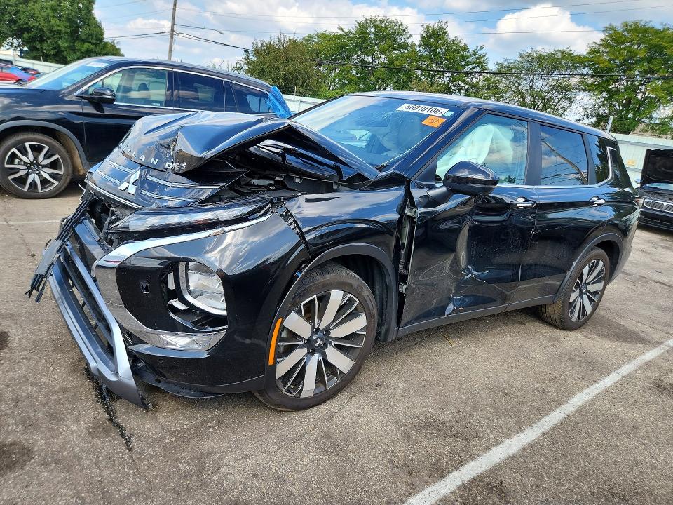 2025 Mitsubishi Outlander VIN JA4J4VA82SZ028868 — COPART salvage auction photo