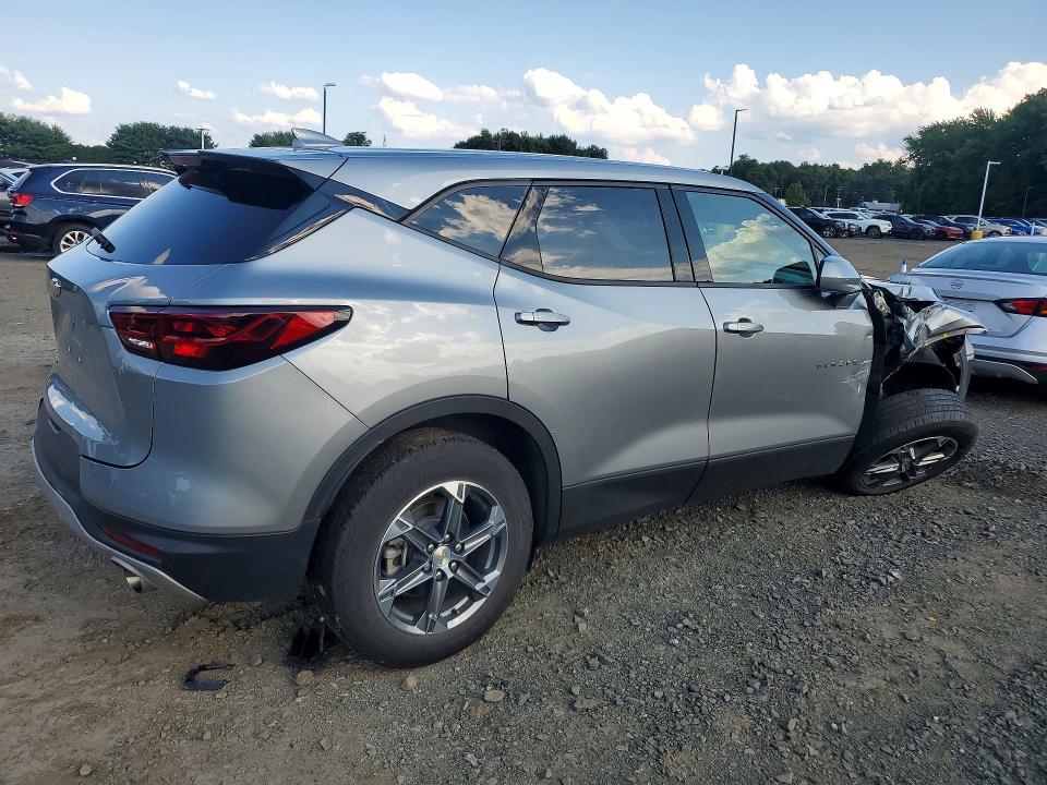 2025 Chevrolet Blazer VIN 3GNKBCR47SS253040 COPART salvage auction — FRONT END, GA - CERTIFICATE OF TITLE, sold $12,600 on 2026-08-17 (photo 3)