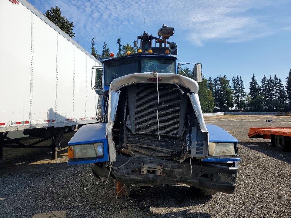 1989 Peterbilt 377 VIN 1XPCAB7X6KN285798 COPART salvage auction — ROLLOVER, WA - BILL OF SALE, sold $850 on 2026-09-10 (photo 5)