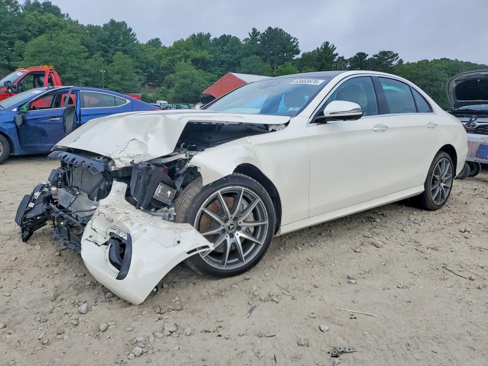 2022 Mercedes-benz E-klasse VIN W1KZF5KB6NB052008 — COPART salvage auction photo