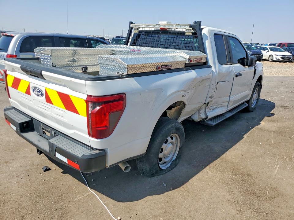2024 Ford F-150 lightning VIN 1FTFX1L54RKD31426 COPART salvage auction — SIDE, TX - CERTIFICATE OF TITLE, sold $16,300 on 2026-08-20 (photo 3)