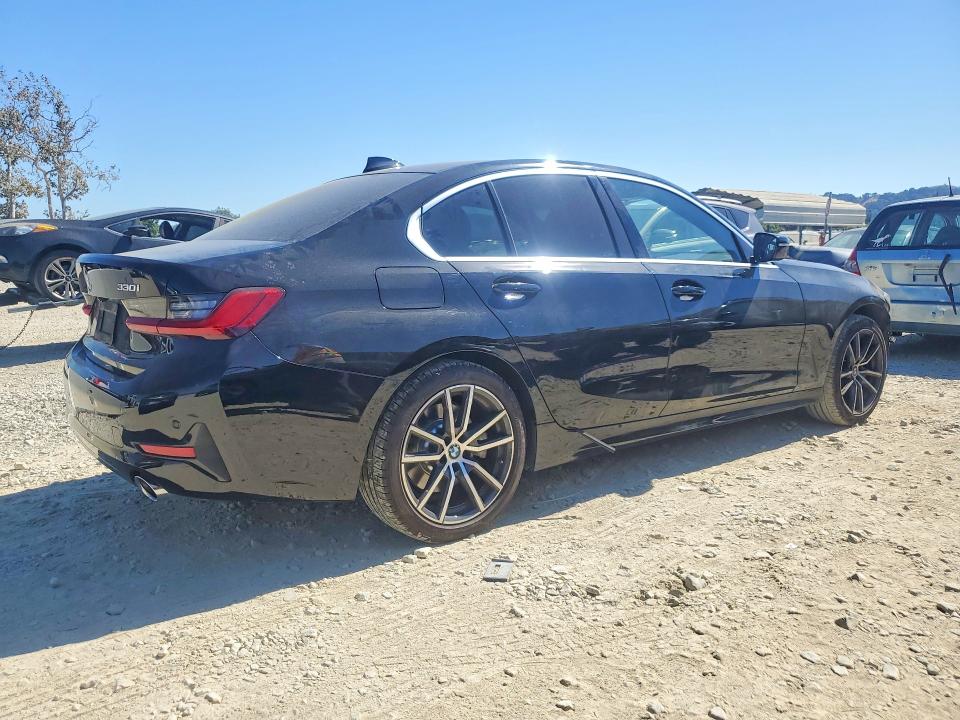 2020 BMW 3er VIN WBA5R1C02LFH37683 COPART salvage auction — FRONT END, Ca - Salvage Certificate, sold $9,700 on 2026-08-11 (photo 3)