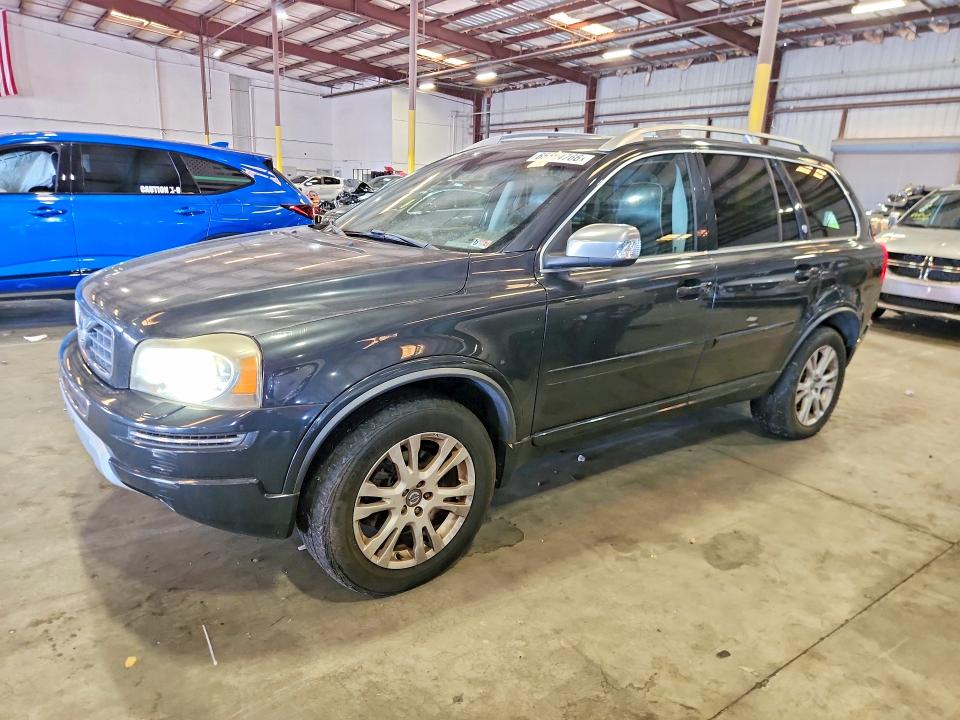 2013 Volvo Xc90 VIN YV4952CZ3D1661436 COPART salvage auction — MINOR DENT/SCRATCHES, Fl - Cert Of Title W/Slvg History, sold $700 on 2026-08-24 (photo 1)
