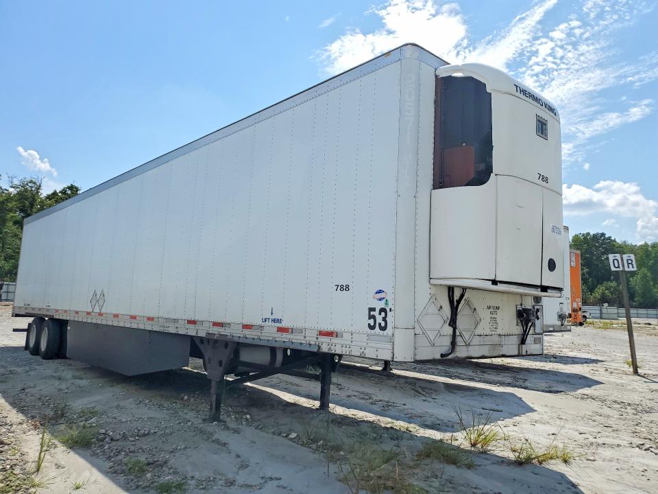 2013 Utility trailer manufacture Utility tr VIN 1UYVS2535DU536215 COPART salvage auction — MINOR DENT/SCRATCHES, ME - CERTIFICATE OF TITLE, sold $2,650 on 2026-09-09 (photo 4)