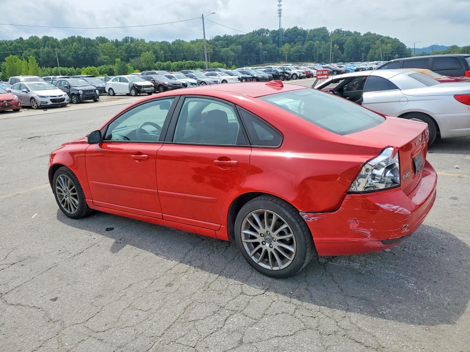 2009 Volvo S40 VIN YV1MS382292461022 COPART salvage auction — REAR END, Ky - Bill Of Sale/Part Only/No Titl, sold $275 on 2026-08-20 (photo 2)