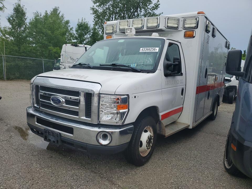 2017 Ford Econoline VIN 1FDXE4FS4HDC32407 — COPART salvage auction photo