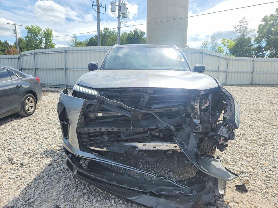 2025 Infiniti Qx80 VIN JN8AZ3CCXS9600108 COPART salvage auction — FRONT END, MI - CERTIFICATE OF TITLE, sold $46,750 on 2026-10-01 (photo 5)