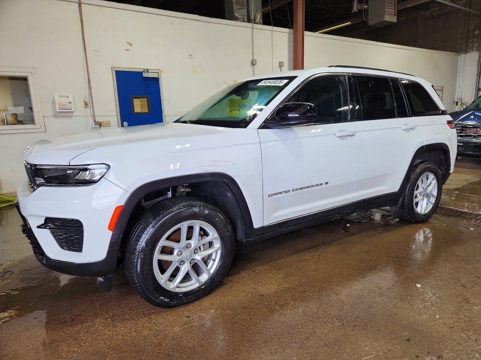 2023 Jeep Grand cherokee VIN 1C4RJHAGXP8910023 — COPART salvage auction photo