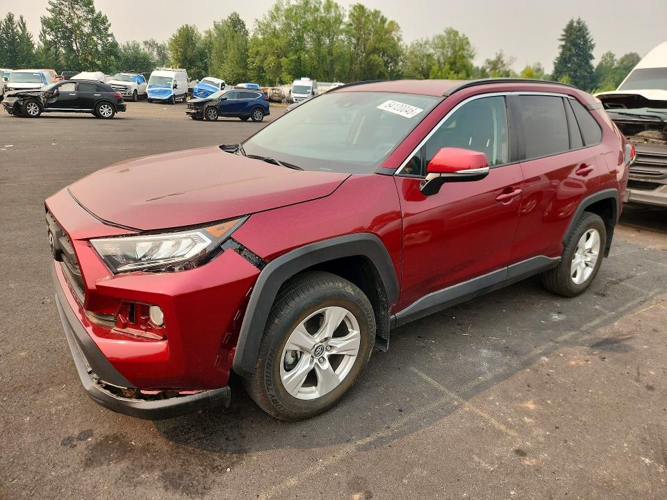 2020 Toyota Rav 4 VIN 2T3P1RFV0LW100800 — COPART salvage auction photo
