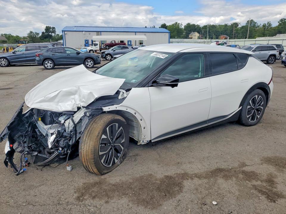 2024 Kia Ev6 VIN KNDC3DLC8R5619723 — COPART salvage auction photo