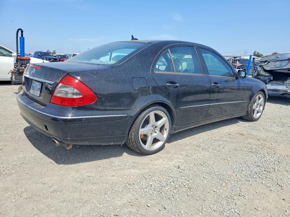 2007 Mercedes-benz E-class VIN WDBUF56XX7B056946 COPART salvage auction — FRONT END, CA - DIS/DLR/EXP ONLY CLEAN TITLE, sold $175 on 2026-08-07 (photo 3)