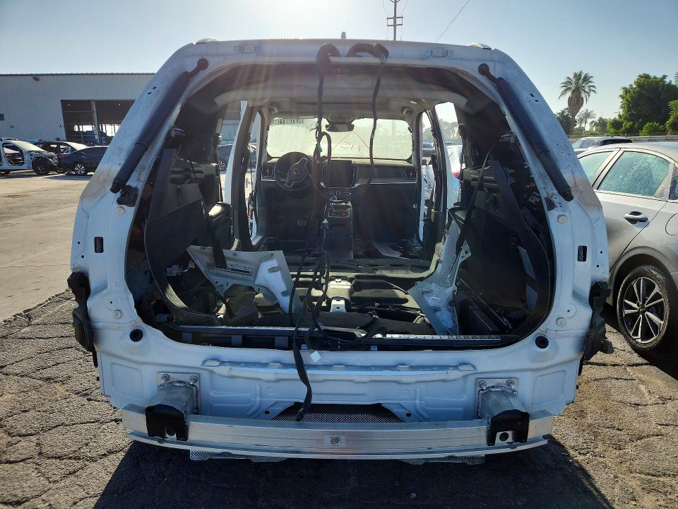 2025 Volvo Xc90 VIN YV4H60PB6S1353457 COPART salvage auction — STRIPPED, Ca - Certificate Of Title, sold $10,200 on 2026-08-06 (photo 6)