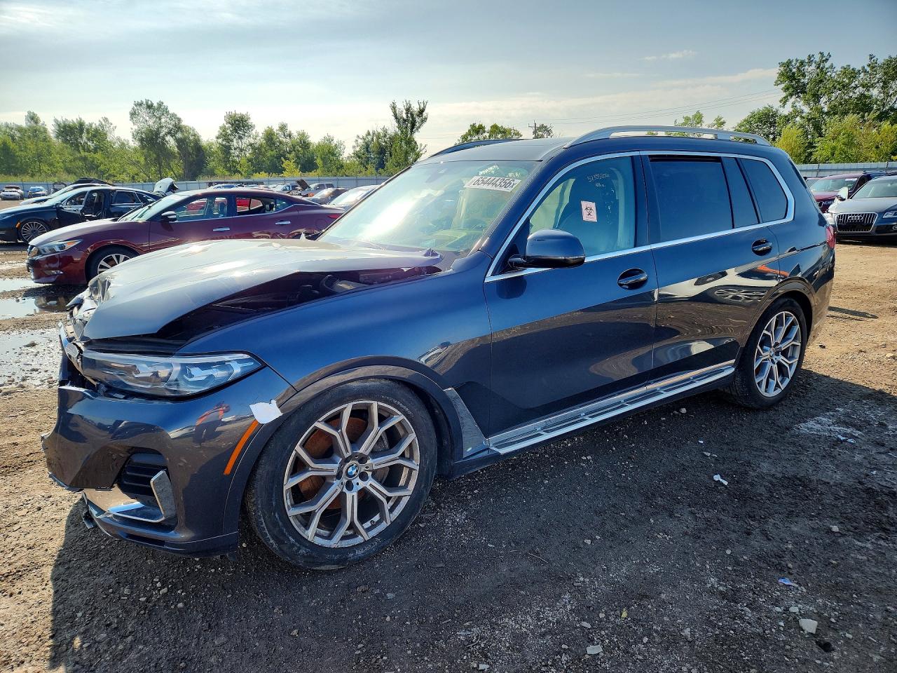 2019 BMW X7 VIN 5UXCW2C55KL089580 — COPART salvage auction photo