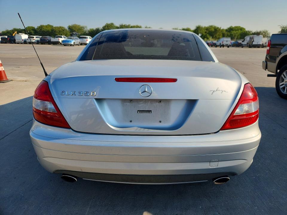 2005 Mercedes-benz Slk-klasse VIN WDBWK56F15F030060 COPART salvage auction — NORMAL WEAR, Tx - Certificate Of Title, sold $3,350 on 2026-08-20 (photo 6)