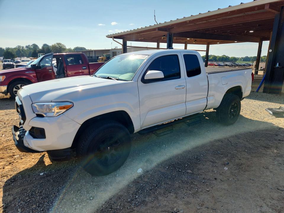 2021 Toyota Tacoma VIN 3TYRX5GN2MT008805 — COPART salvage auction photo