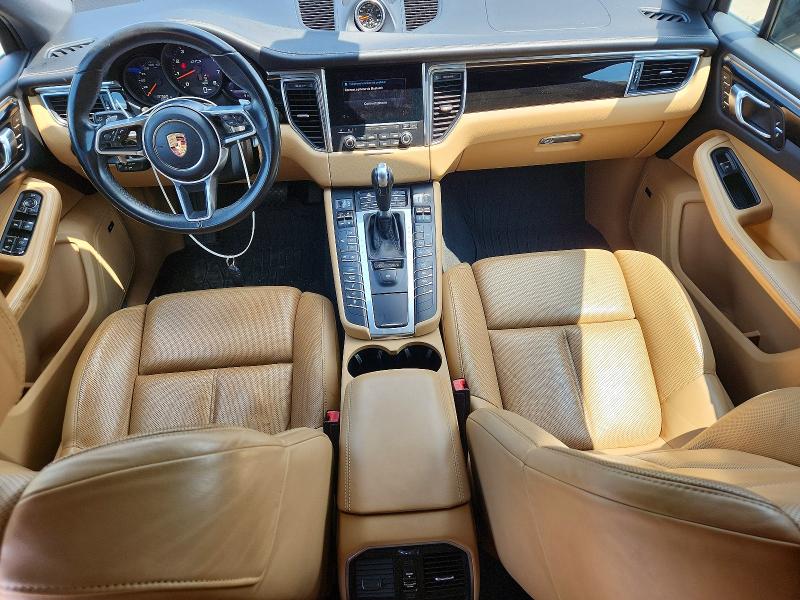 2017 Porsche Macan VIN WP1AG2A59HLB55323 COPART salvage auction — MINOR DENT/SCRATCHES, Sc - Certificate Of Title (P), sold $10,500 on 2026-08-28 (photo 8)
