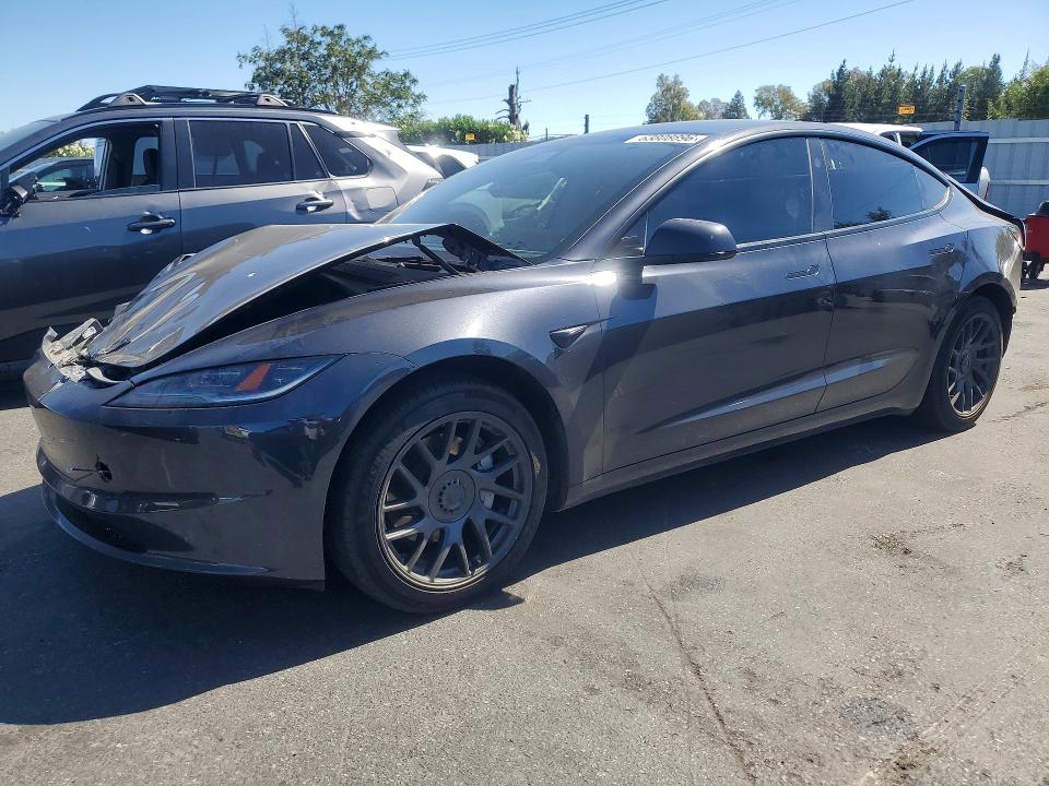 2025 Tesla Model 3 VIN 5YJ3E1EA4SF995103 — COPART salvage auction photo