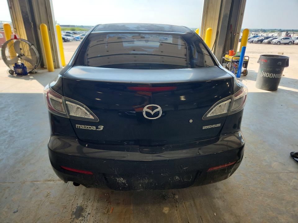 2012 Mazda 3 VIN JM1BL1UF0C1501912 COPART salvage auction — FRONT END, NE - CERT OF TITLE-SALVAGE, sold $225 on 2026-09-08 (photo 6)