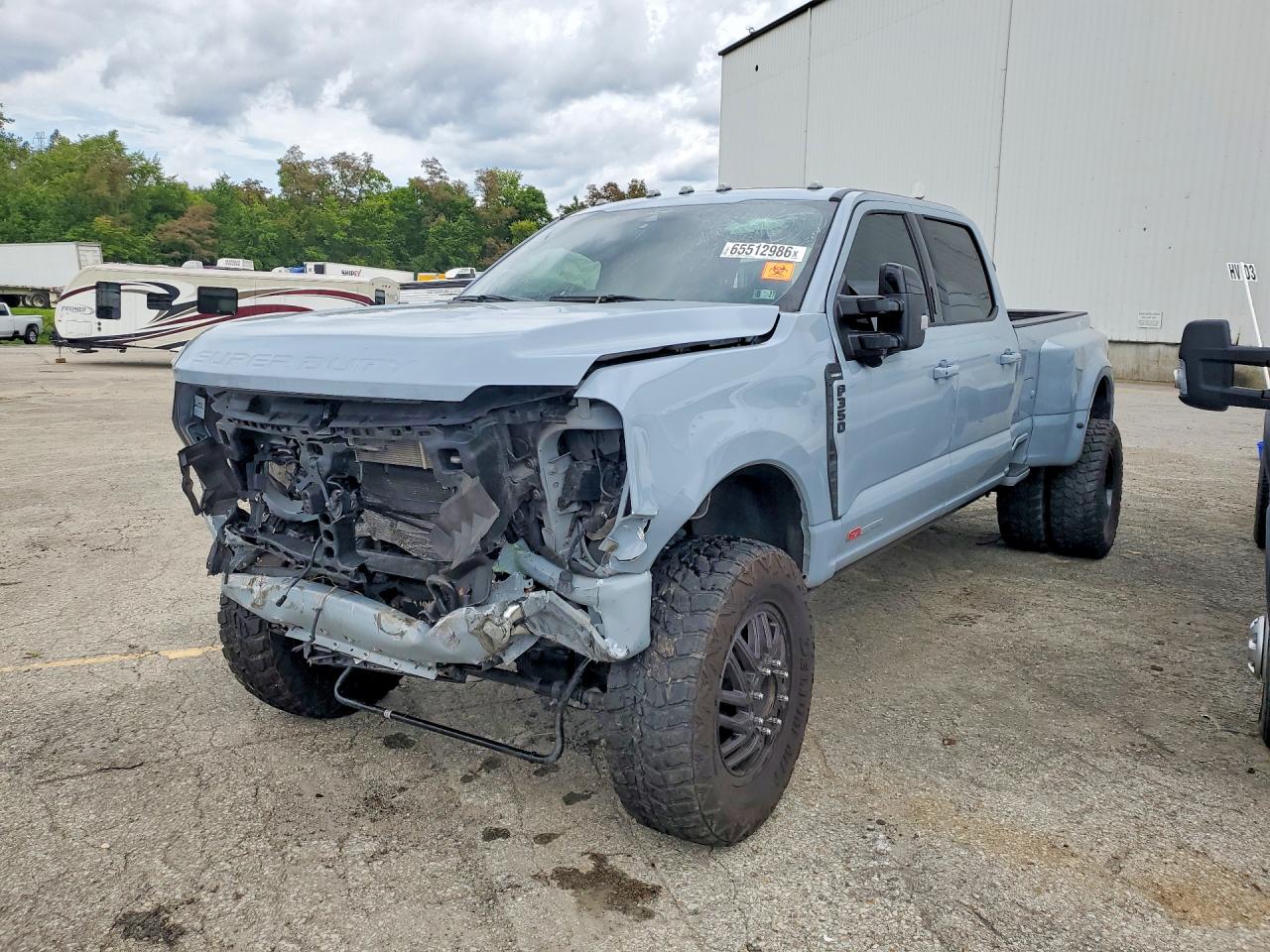 2024 Ford F-350 Super Duty VIN 1FT8W3DM0RED65570 — COPART salvage auction photo