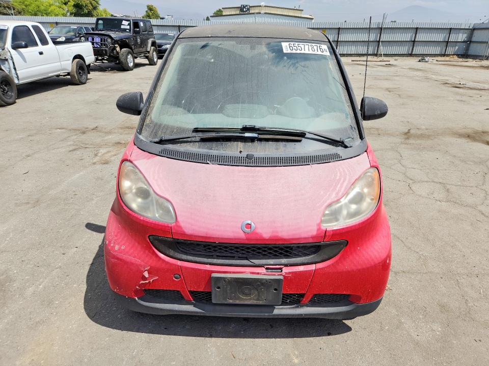 2009 Smart Fortwo VIN WMEEJ31X09K223531 COPART salvage auction — MINOR DENT/SCRATCHES, Ca - Dis/Dlr/Exp Only Clean Title, sold $225 on 2026-09-04 (photo 5)