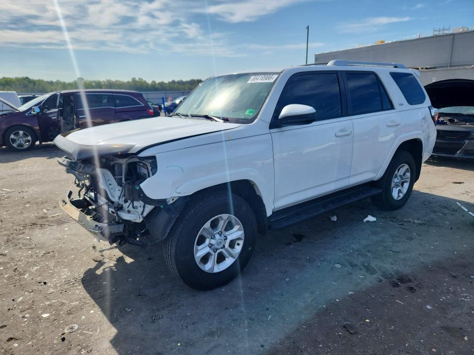 2014 Toyota 4runner VIN JTEBU5JR7E5196709 — COPART salvage auction photo