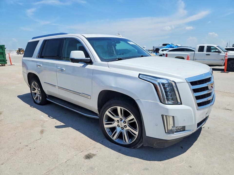 2017 Cadillac Escalade VIN 1GYS4BKJ8HR123450 COPART salvage auction — FRONT END, LA - CERT OF TITLE-SALVAGE, sold $70 on 2026-09-12 (photo 4)