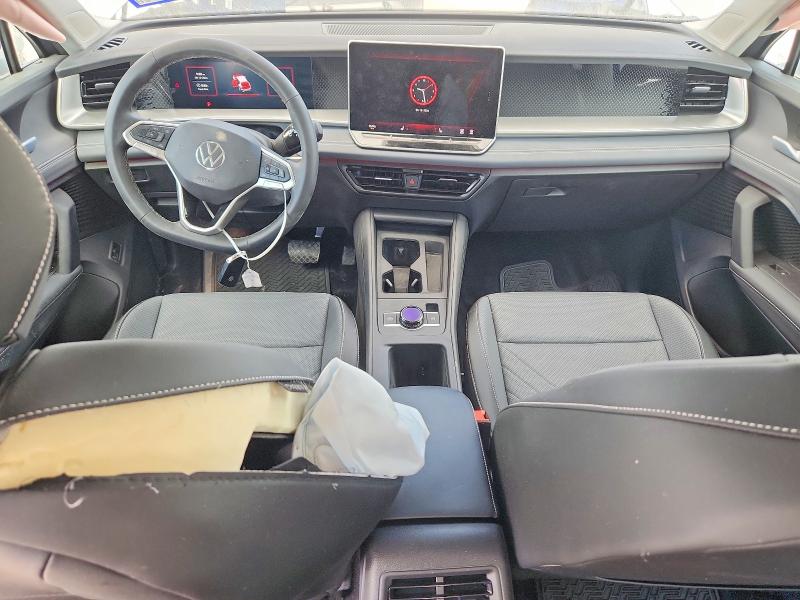 2025 Volkswagen Tiguan VIN 3VVFR7RM0SM033077 COPART salvage auction — UNDERCARRIAGE, TX - SALVAGE VEHICLE TITLE (P), sold $10,900 on 2026-08-20 (photo 8)