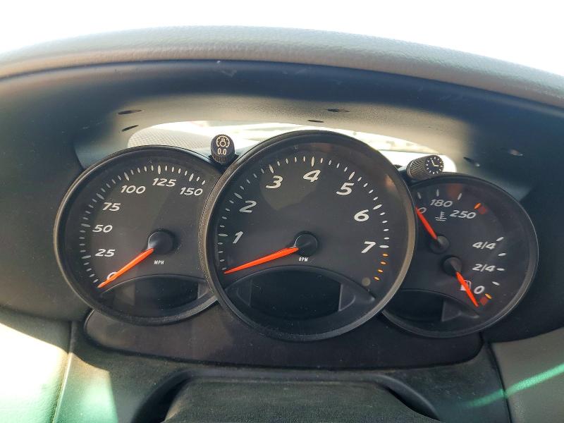 2000 Porsche Boxster VIN WP0CA2989YU624592 COPART salvage auction — MINOR DENT/SCRATCHES, Ca - Dis/Dlr/Exp Only Clean Title, sold $1,550 on 2026-08-22 (photo 9)