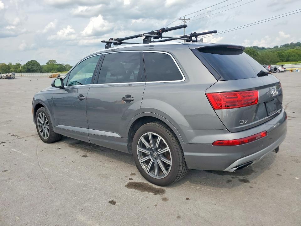 2017 Audi Q7 VIN WA1LAAF77HD014092 COPART salvage auction — MINOR DENT/SCRATCHES, Tn - Certificate Of Title (P), sold $7,200 on 2026-08-26 (photo 2)