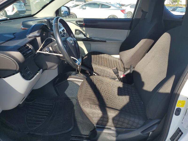 2012 Scion Iq VIN JTNJJXB01CJ013731 COPART salvage auction — MINOR DENT/SCRATCHES, Ca - Dis/Dlr/Exp Only Clean Title (P), sold $3,550 on 2026-08-26 (photo 7)