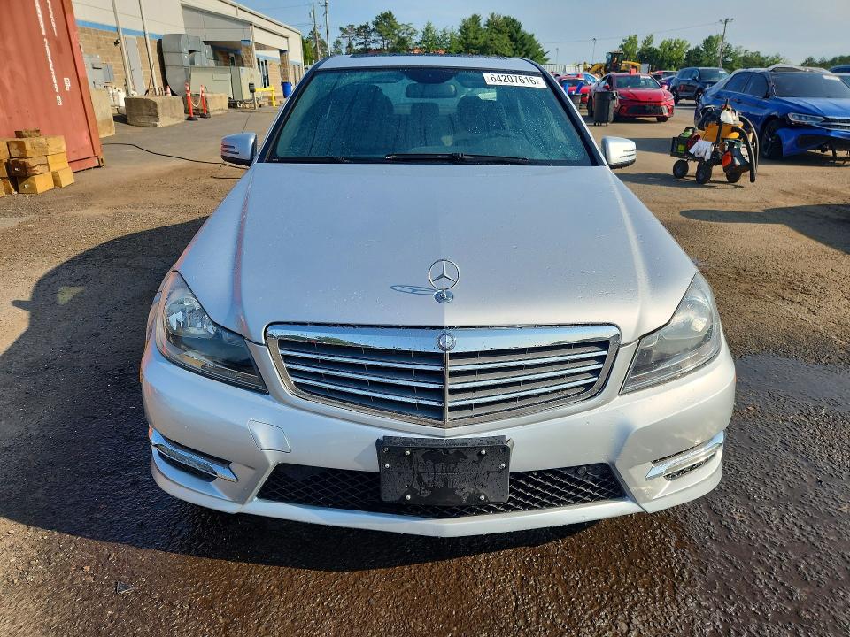 2012 Mercedes-benz C-klasse VIN WDDGF8BB6CR227743 COPART salvage auction — REAR END, Ct - Cert Of Title-Salvage, sold $1,700 on 2026-08-18 (photo 5)