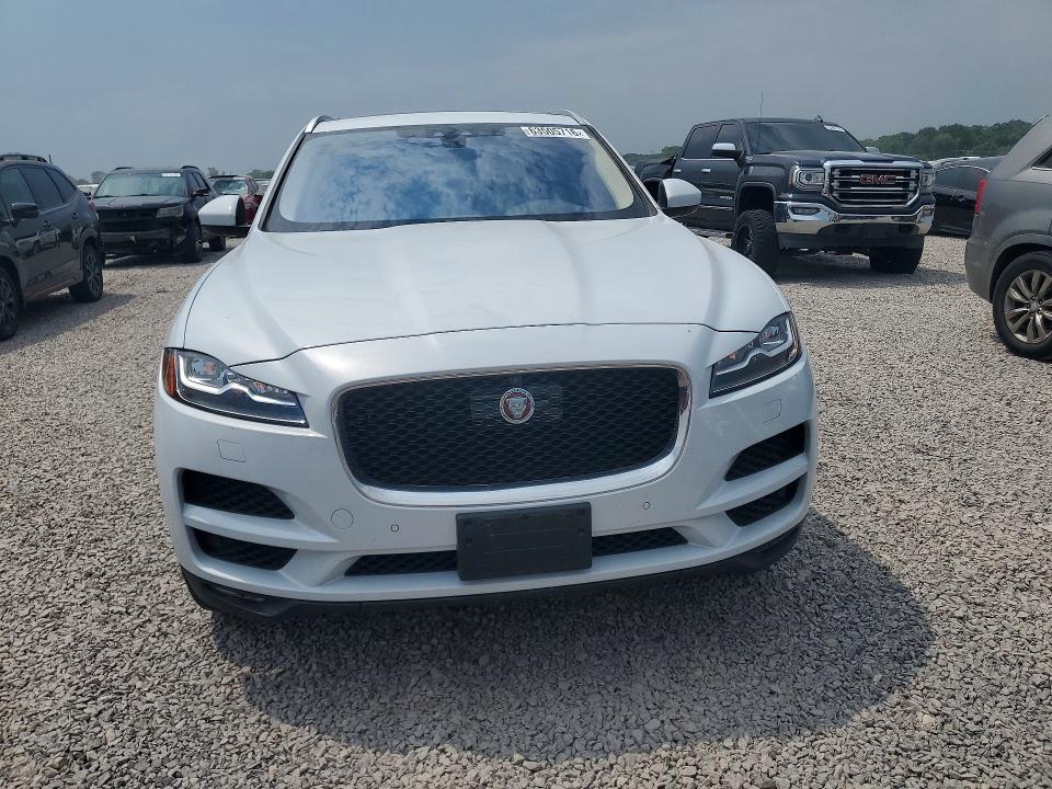 2020 Jaguar F-pace VIN SADCN2GX1LA643909 COPART salvage auction — REAR END, Mo - Salvage Certificate Of Title, sold $7,300 on 2026-09-01 (photo 5)