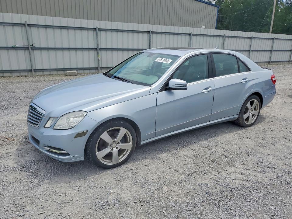 2013 Mercedes-benz E-class VIN WDDHF8JBXDA692841 COPART salvage auction — MINOR DENT/SCRATCHES, NC - DEALER ONLY CLEAN TITLE, sold $1,300 on 2026-08-24 (photo 1)