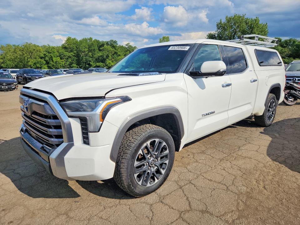 2022 Toyota Tundra VIN 5TFJC5EC1NX001751 — COPART salvage auction photo
