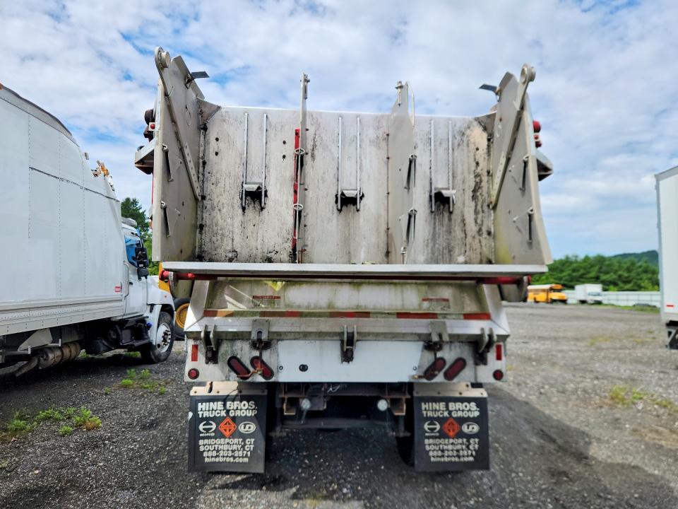 2020 Hino 258/268 VIN 5PVNJ8JV3L5S77857 COPART salvage auction — FRONT END, NY - CERT OF TITLE-REBUILT SALVAGE (P), sold $350 on 2026-10-06 (photo 6)