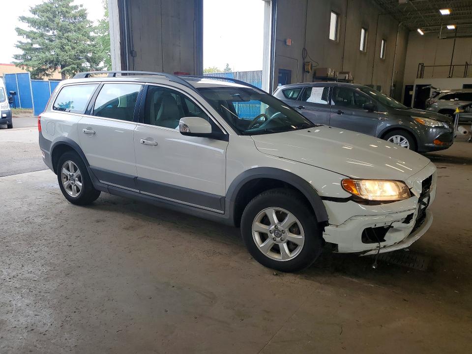 2010 Volvo Xc70 VIN YV4960BZ3A1085586 COPART salvage auction — FRONT END, Mn - Certificate Of Title, sold $525 on 2026-08-18 (photo 4)