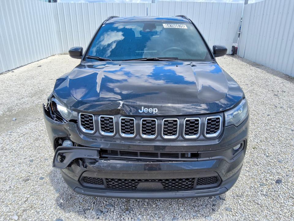 2024 Jeep Compass VIN 3C4NJDBN2RT163770 COPART salvage auction — FRONT END, Fl - Certificate Of Title, sold $8,900 on 2026-08-25 (photo 5)
