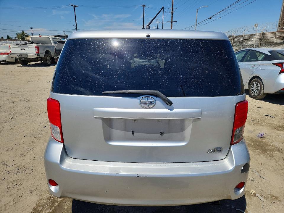 2011 Scion Xb VIN JTLZE4FE3B1121111 COPART salvage auction — MINOR DENT/SCRATCHES, CA - DIS/DLR/EXP ONLY CLEAN TITLE, sold $350 on 2026-09-14 (photo 6)