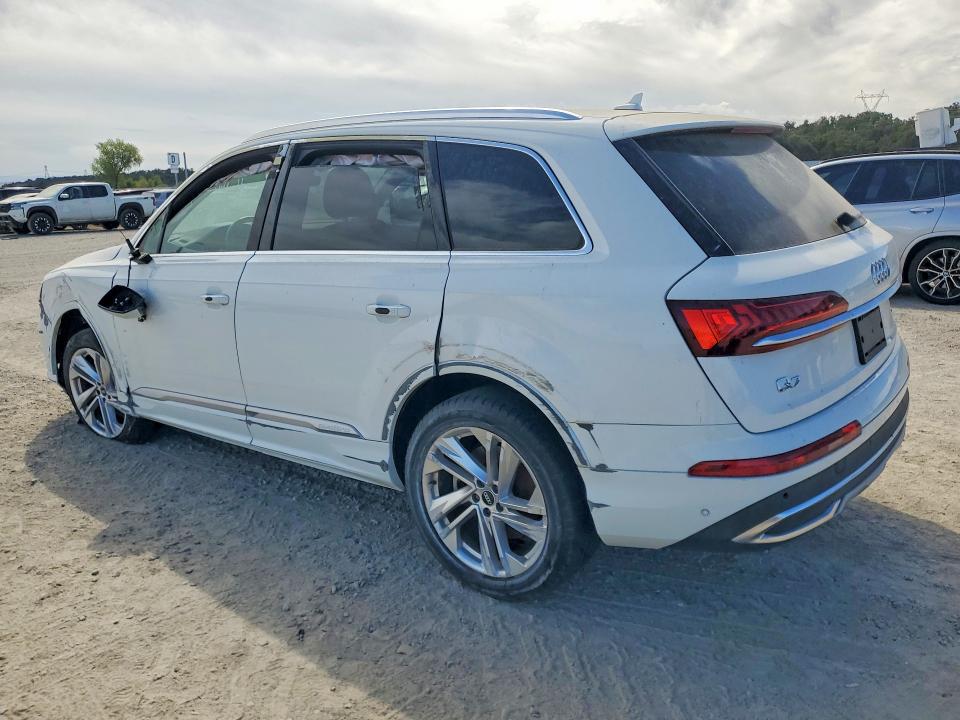 2021 Audi Q7 VIN WA1AJAF75MD016361 COPART salvage auction — FRONT END, CA - DIS/DLR/EXP ONLY LIEN PAPERS, sold $4,900 on 2026-09-11 (photo 2)