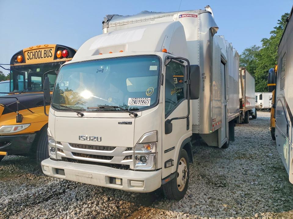 2024 Isuzu Npr hd VIN 54DC4W1D1RS203028 COPART salvage auction — ROOF, CT - CERTIFICATE OF TITLE, sold $20,500 on 2026-08-18 (photo 1)